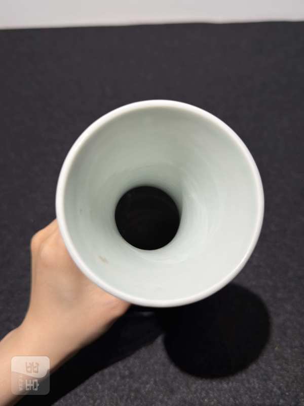 民国 粉彩人物纹瓶 - 图6
